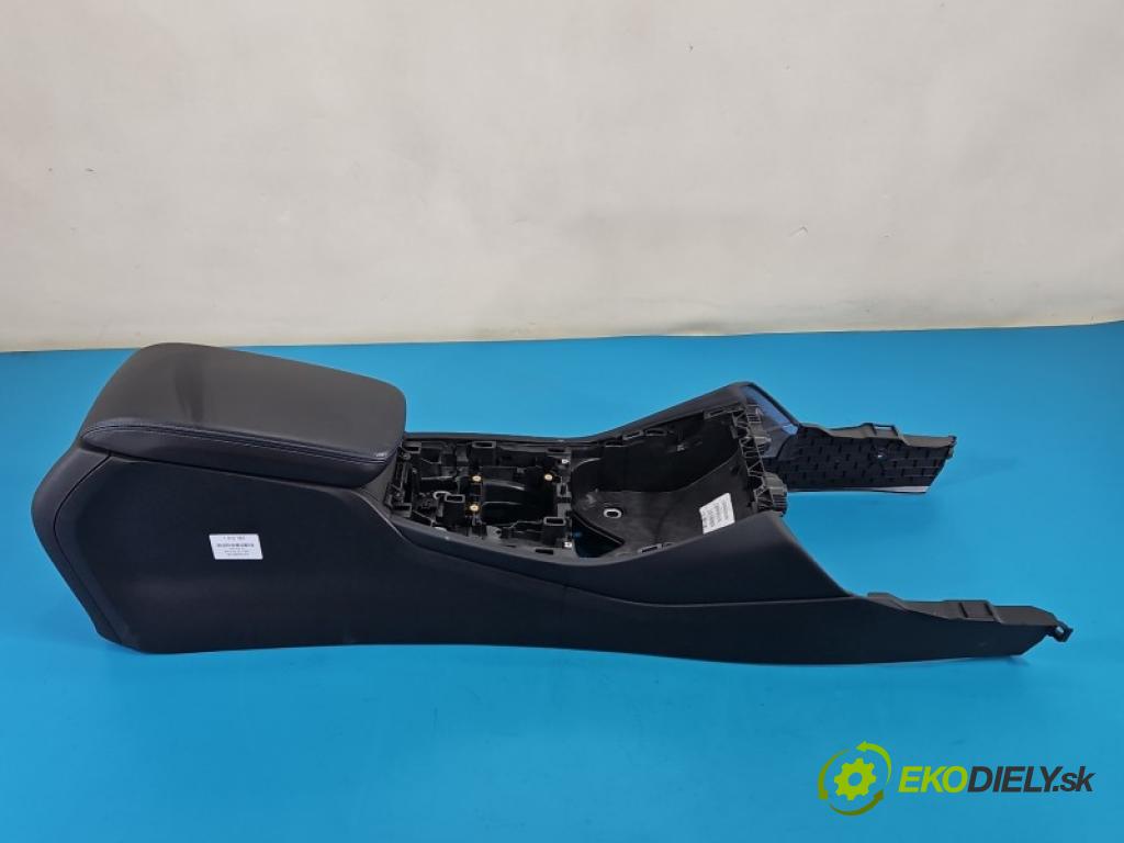 Bmw X3 G01 2017-2024 2.0d 190 HP automatic 140 kW 1995 cm3 5- operadlo 9363821 (Lakťová opierka)