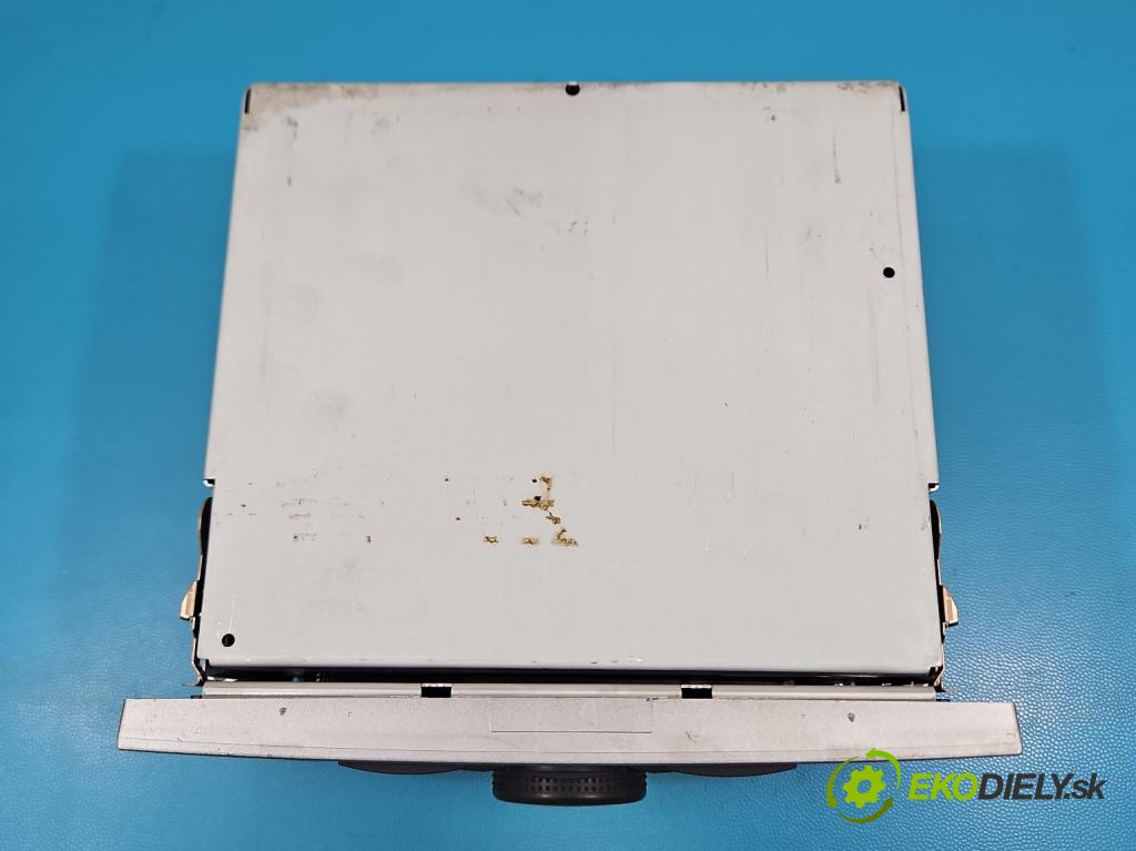 Opel Meriva A 2002-2010 1.4 16V 90 hp manual 66 kW 1364 cm3 5- Radio továrna: 13190855