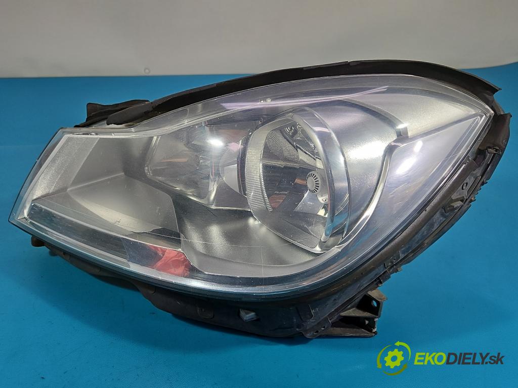Mercedes C W204 2007-2014 2.2 CDI 136 HP automatic 100 kW 2148 cm3 4- Reflektor: ľavý A2048204959 (Kľučka dverí ostatné)