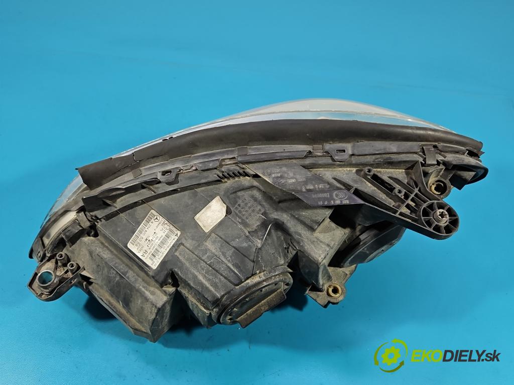 Mercedes C W204 2007-2014 2.2 CDI 136 HP automatic 100 kW 2148 cm3 4- Reflektor: pravý A2048205059 (Svetlo predné pravé)
