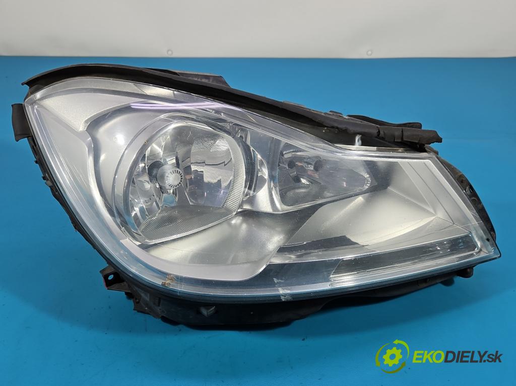 Mercedes C W204 2007-2014 2.2 CDI 136 HP automatic 100 kW 2148 cm3 4- Reflektor: pravý A2048205059 (Svetlo predné pravé)