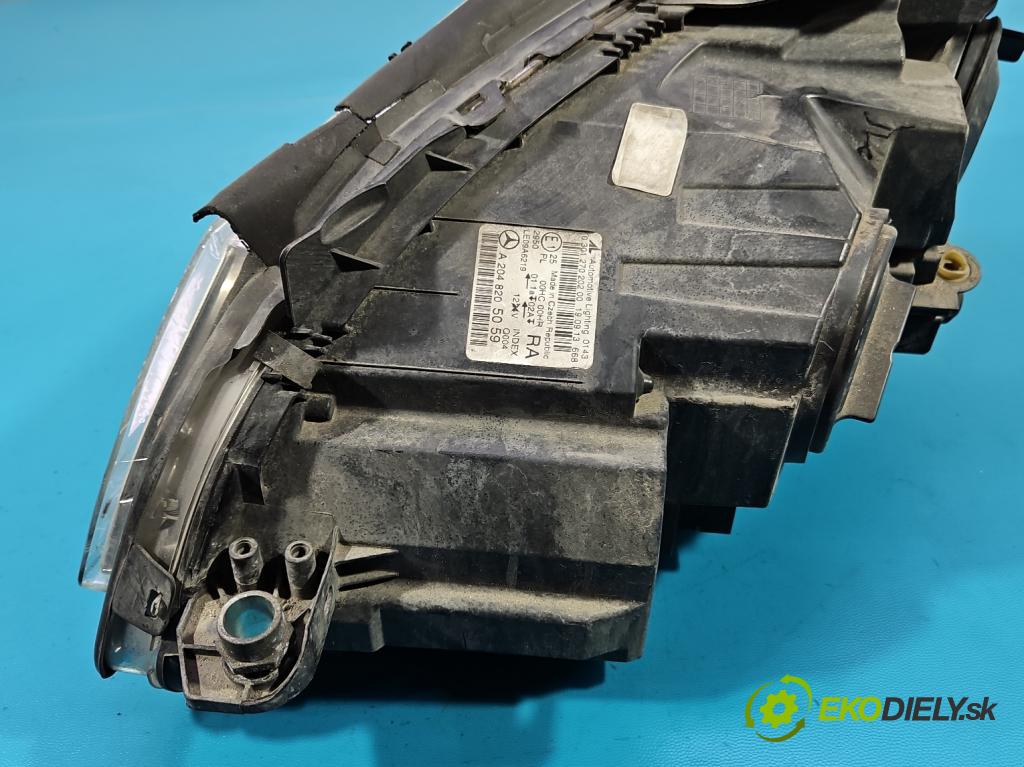 Mercedes C W204 2007-2014 2.2 CDI 136 HP automatic 100 kW 2148 cm3 4- Reflektor: pravý A2048205059 (Svetlo predné pravé)