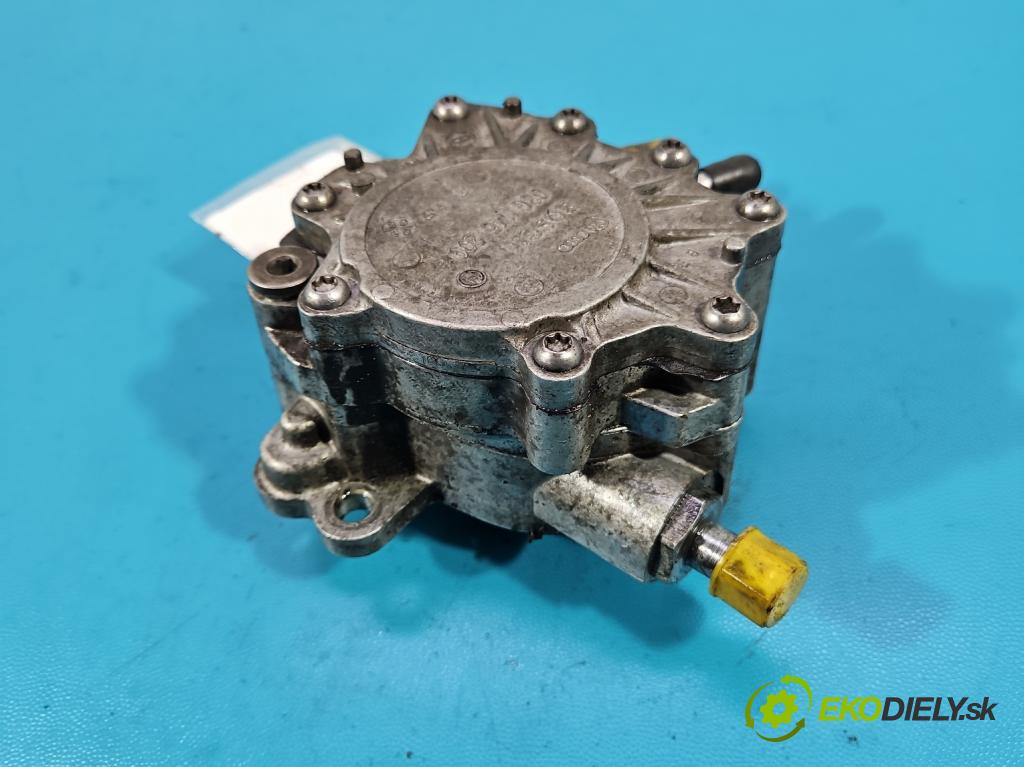 Audi A3 8P 2003-2012 2.0 TDi 140 HP manual 103 kW 1968 cm3 5- čerpadlo rotačný 03G145209