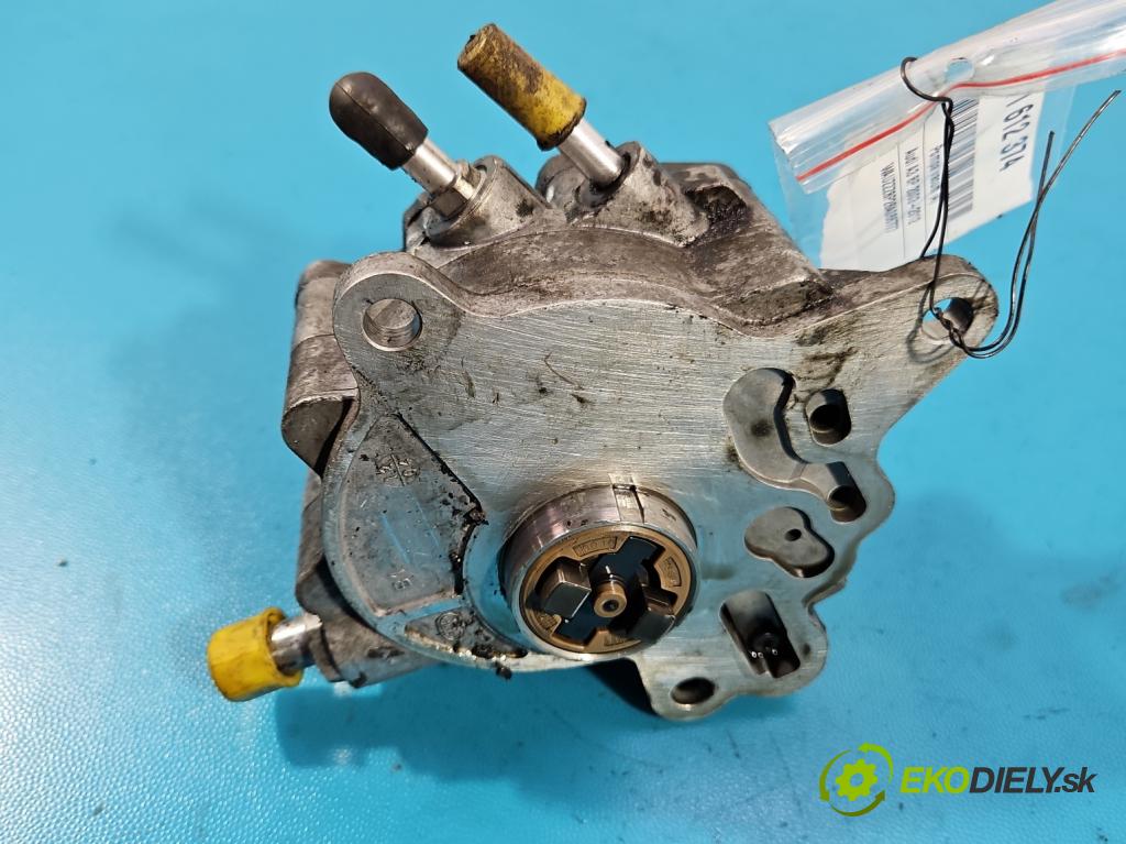 Audi A3 8P 2003-2012 2.0 TDi 140 HP manual 103 kW 1968 cm3 5- čerpadlo rotačný 03G145209