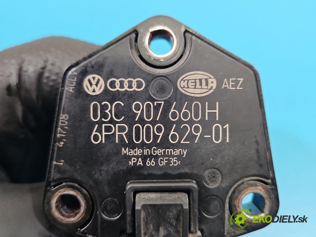 Audi A4 B8 2007-2015 3.2 V6 FSI 265KM automatic 195 kW 3197 cm3 4- snímač úroveň olej: 03C907660H (Snímač)