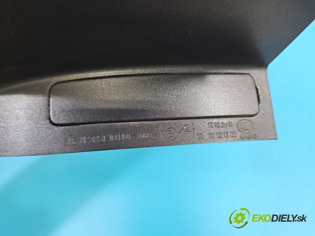 Land rover Range Rover Evoque I 2011-2018 2.0 241KM automatic 177 kW 1999 cm3 5- světlo zadní pravé blatník: