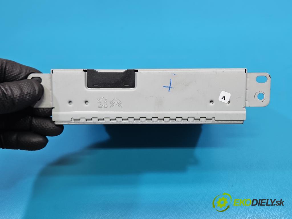 Peugeot Expert III 2016- 1.6 hdi 116 HP manual 85 kW 1560 cm3 5- Radio originál 9821908880