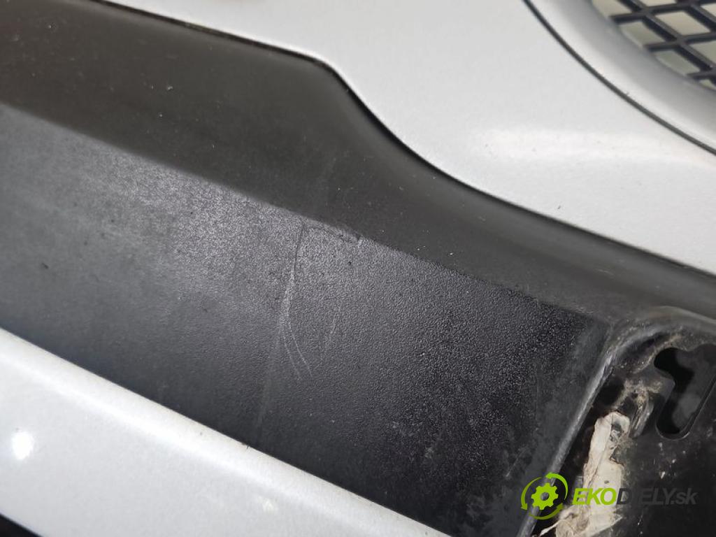 Hyundai Getz 1.1 12V 67KM manual 49 kW 1086 cm3 3- nárazník přední (Klika dveří ostatní)