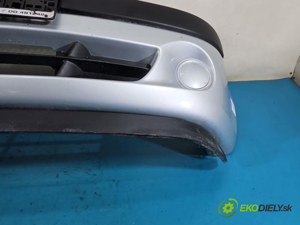 Hyundai Getz 1.1 12V 67KM manual 49 kW 1086 cm3 3- nárazník přední (Klika dveří ostatní)
