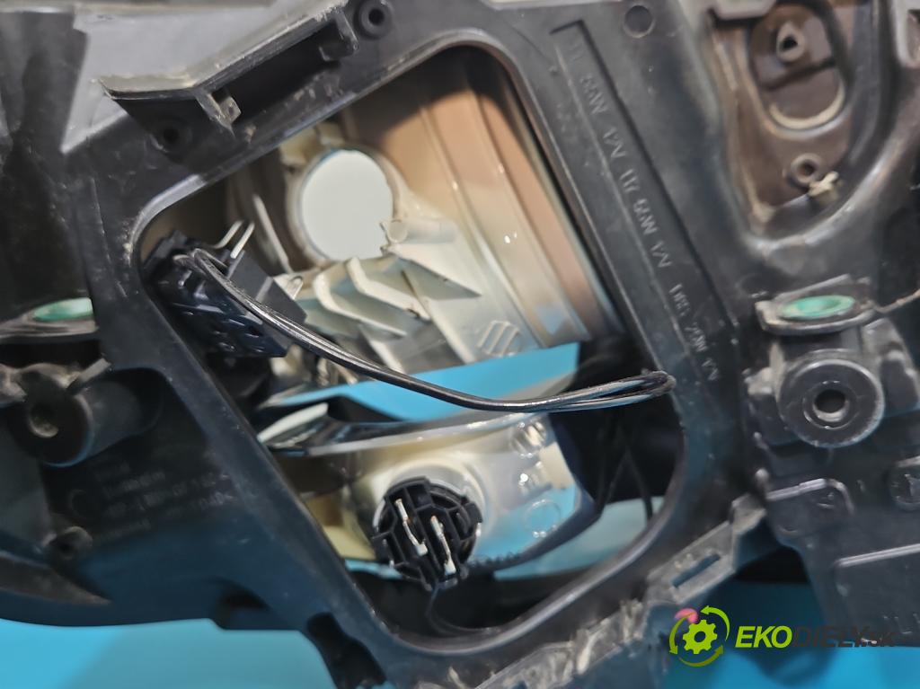 Peugeot Expert III 2016- 1.6 hdi 116 hp manual 85 kW 1560 cm3 5- světlo levý 9808572680-00 (Klika dveří ostatní)