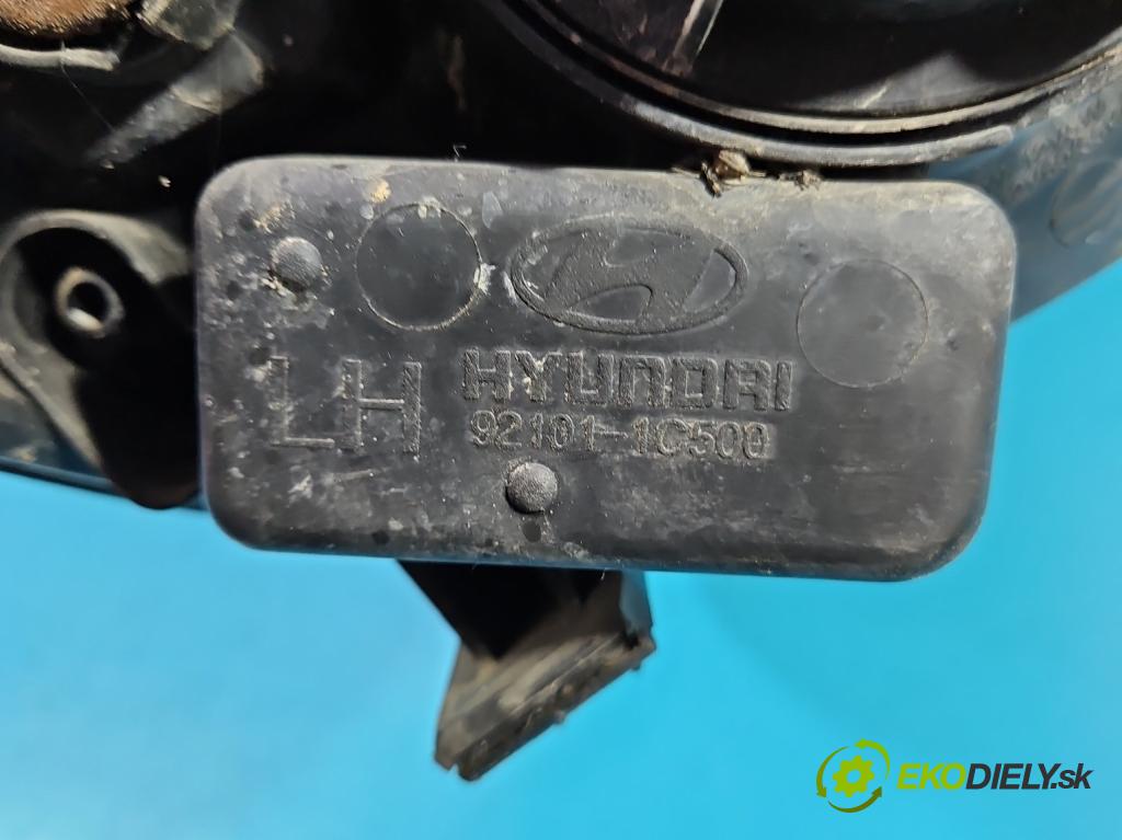 Hyundai Getz 1.1 12V 67KM manual 49 kW 1086 cm3 3- Reflektor: ľavý (Kľučka dverí ostatné)