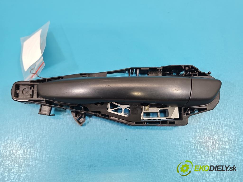Peugeot Expert III 2016- 1.6 hdi 116 HP manual 85 kW 1560 cm3 5- rukoväť zadné pravé mimo:  (Kľučka dverí ostatné)