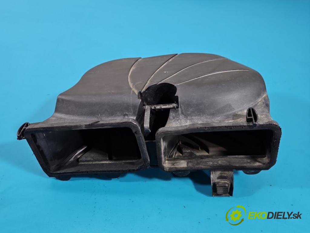 Mercedes C W204 2007-2014 2.2 CDI 136hp automatic 100 kW 2148 cm3 4- Vstup: vzduchu A2048303303