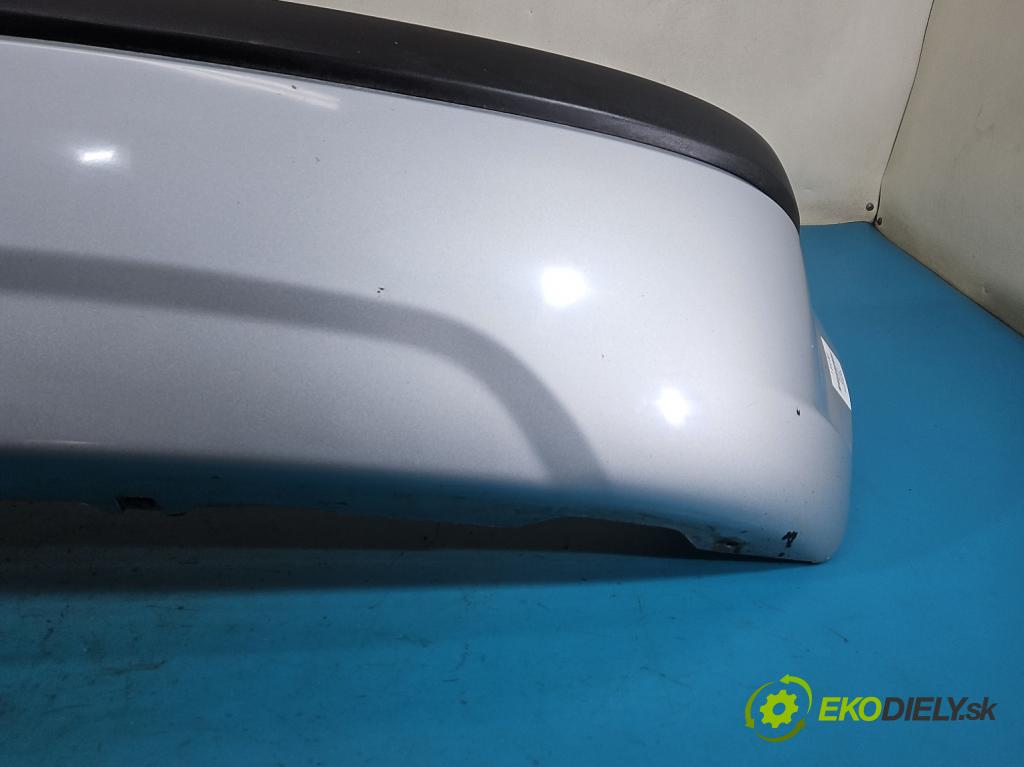Hyundai Getz 1.1 12V 67KM manual 49 kW 1086 cm3 3- nárazník zadní  (Klika dveří ostatní)