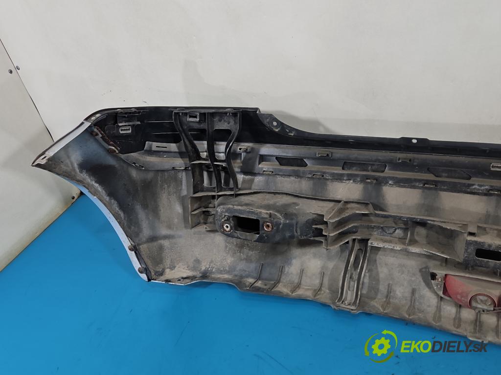 Hyundai Getz 1.1 12V 67KM manual 49 kW 1086 cm3 3- nárazník zadní  (Klika dveří ostatní)