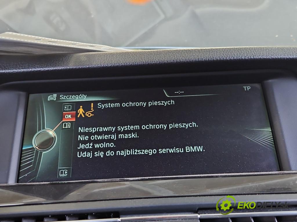 Bmw 5 F10 2010-2017 2.0d 218 hp automatic 160 kW 1995 cm3 5- displej 928497401H (Přístrojová deska)