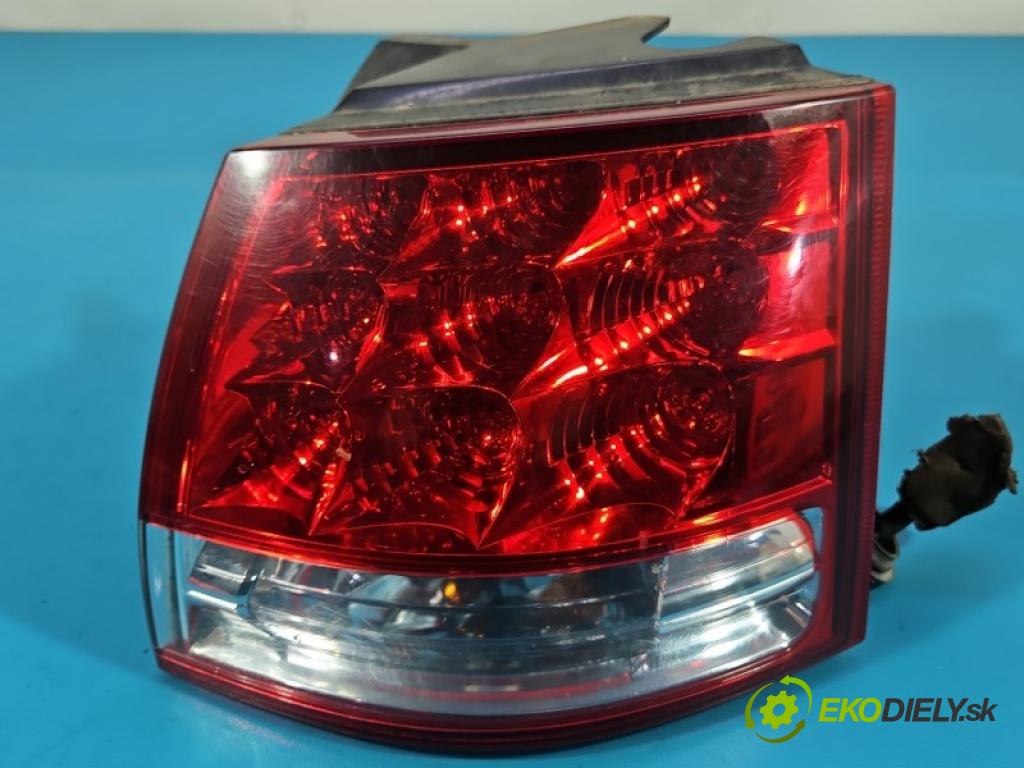 Citroen C-Crosser 2007-2012 2.2 hdi 156 hp automatic 115 kW 2179 cm3 5- světlo zadní pravé blatník:
