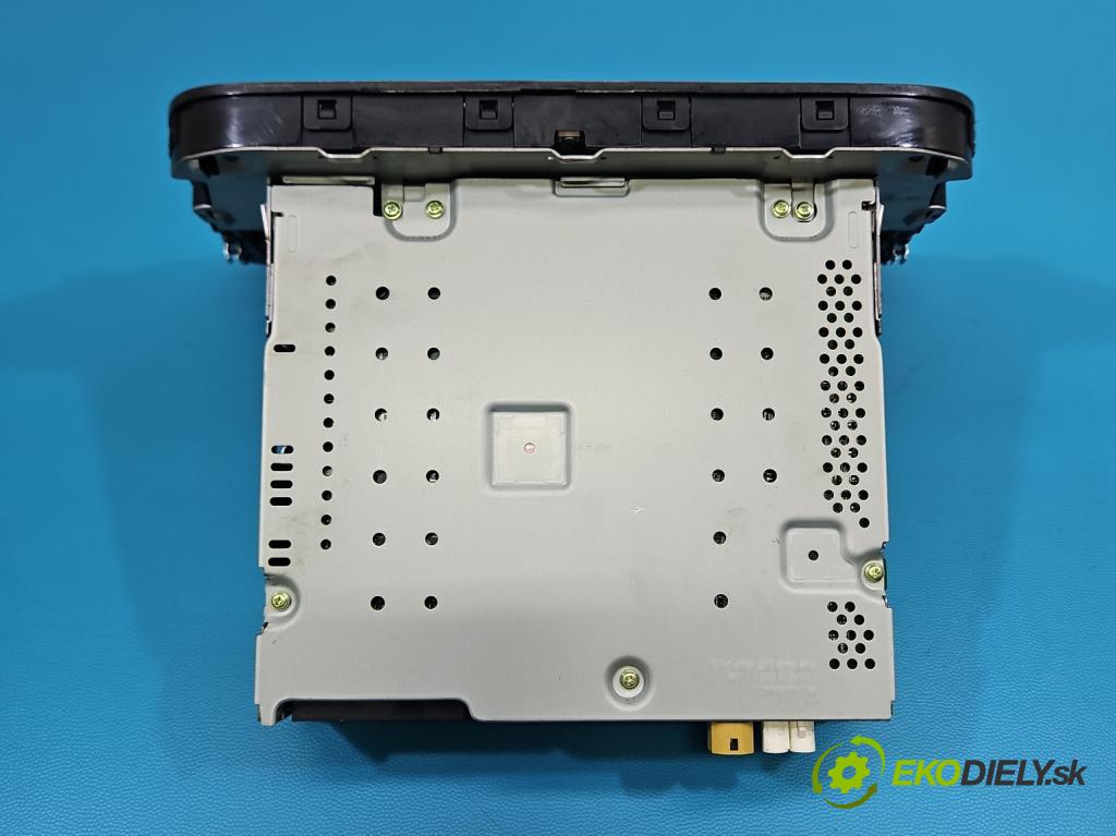 Skoda Citigo 2011-2019 1.0 MPI 60 HP manual 44 kW 999 cm3 3- Radio originál 1ST035867B