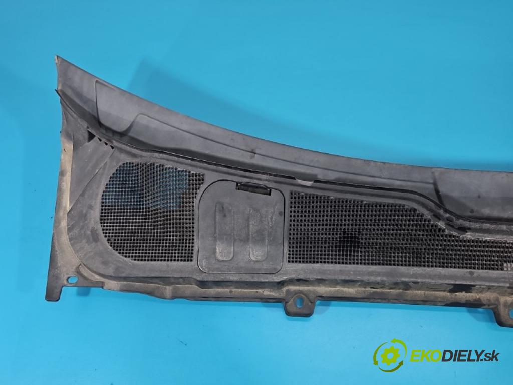 Land rover Range Rover Evoque I 2011-2018 2.0 241KM automatic 177 kW 1999 cm3 5- torpédo BJ32-5162A (Plast pod čelním sklem)