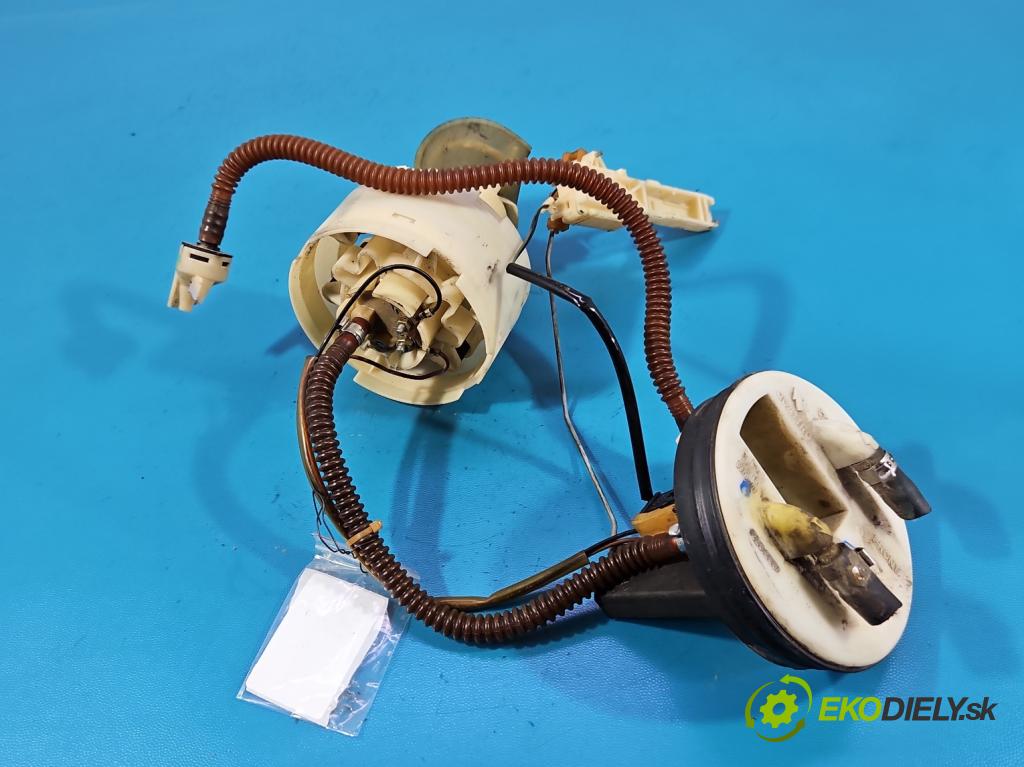 Audi A4 B5 1994-2001 1.6 8V 101 hp manual 74 kW 1595 cm3 4- čerpadlo paliva 8D0201319