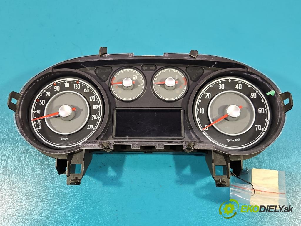 Fiat Punto Grande 1.2 8V 69KM manual 51 kW 1242 cm3 3- Přístrojová deska 51897827 (Přístrojová deska)