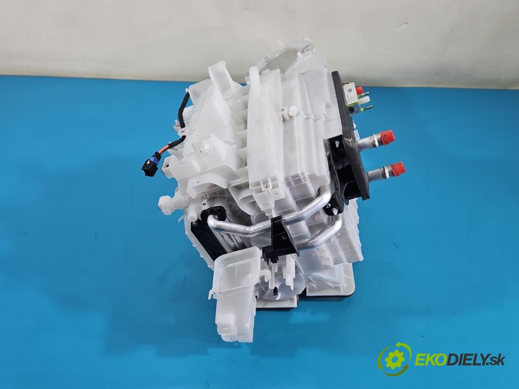 Peugeot Expert III 2016- 1.6 hdi 116 hp manual 85 kW 1560 cm3 5- radiátor 5U7320300 (Radiátor topení)
