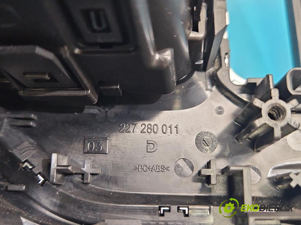 Peugeot Expert III 2016- 1.6 hdi 116 hp manual 85 kW 1560 cm3 5- rameček rádia 227280011
