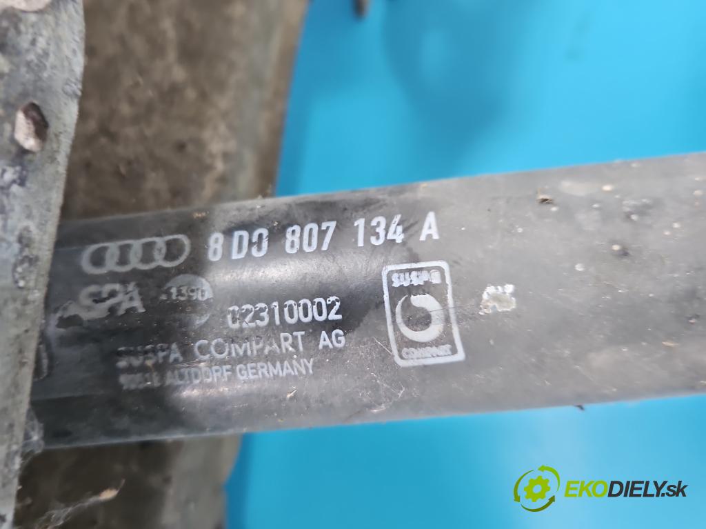 Audi A4 B5 1994-2001 1.6 8V 101 hp manual 74 kW 1595 cm3 4- výztuha nárazníku přední 8D0807134A