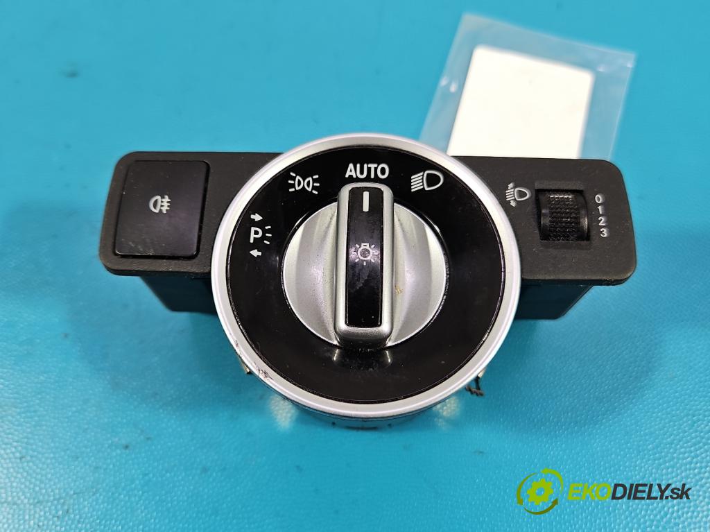 Mercedes C W204 2007-2014 2.2 CDI 136hp automatic 100 kW 2148 cm3 4- Přepínač světel na deska: A2049053103