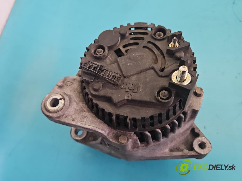 Audi A4 B5 1994-2001 1.6 8V 101 HP manual 74 kW 1595 cm3 4- Alternator 06B903016E (Alternátor)
