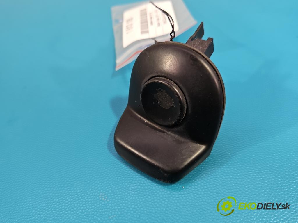 Skoda Citigo 2011-2019 1.0 MPI 60 hp manual 44 kW 999 cm3 3- klika kufrových dveří zadní 1S0827566