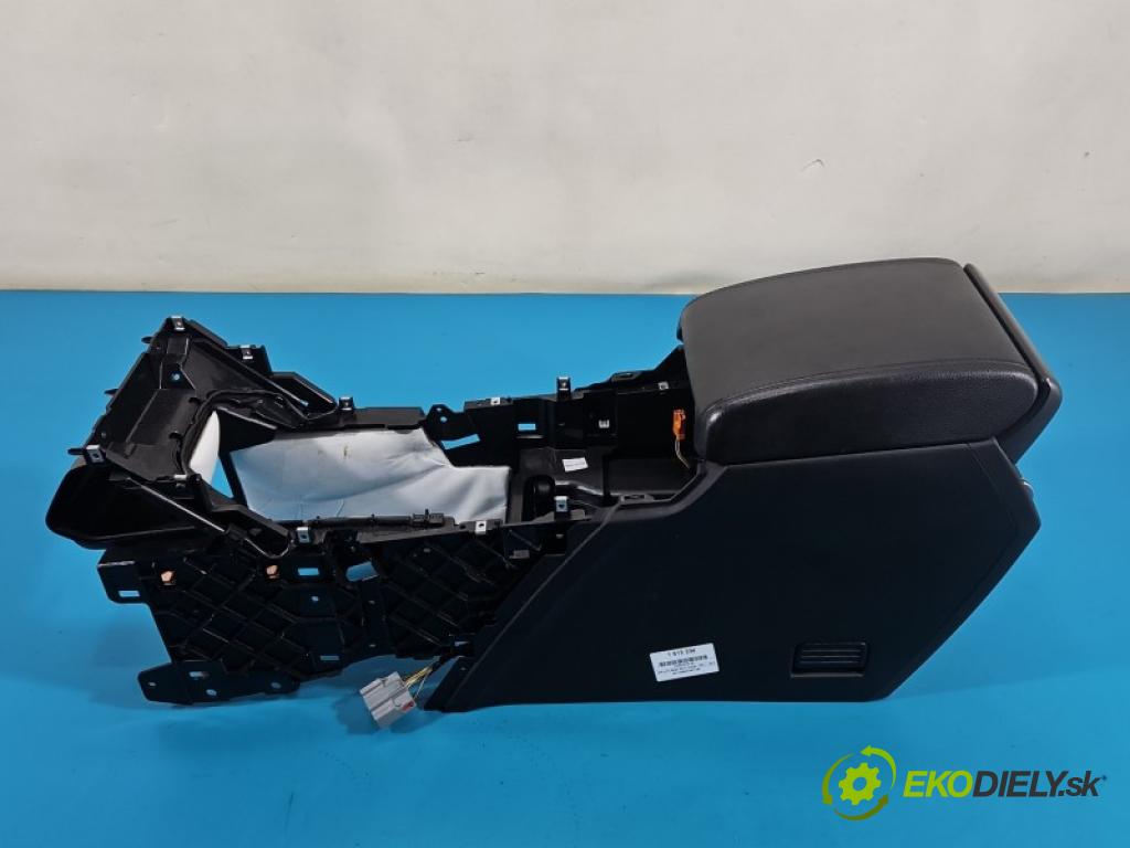 Land rover Range Rover Evoque I 2011-2018 2.0 241KM automatic 177 kW 1999 cm3 5- operadlo 5E08X0107 (Lakťová opierka)
