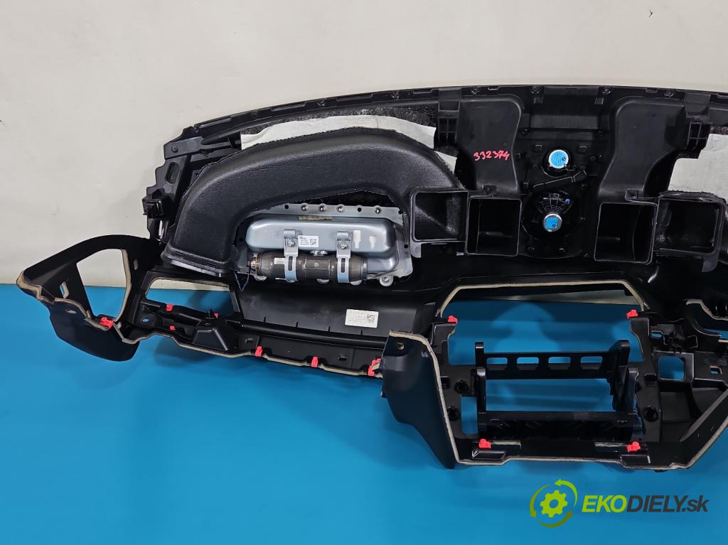 Bmw 5 F10 2010-2017 2.0d 218 HP automatic 160 kW 1995 cm3 5- kokpit,pristrojová doska rozdeľovacia