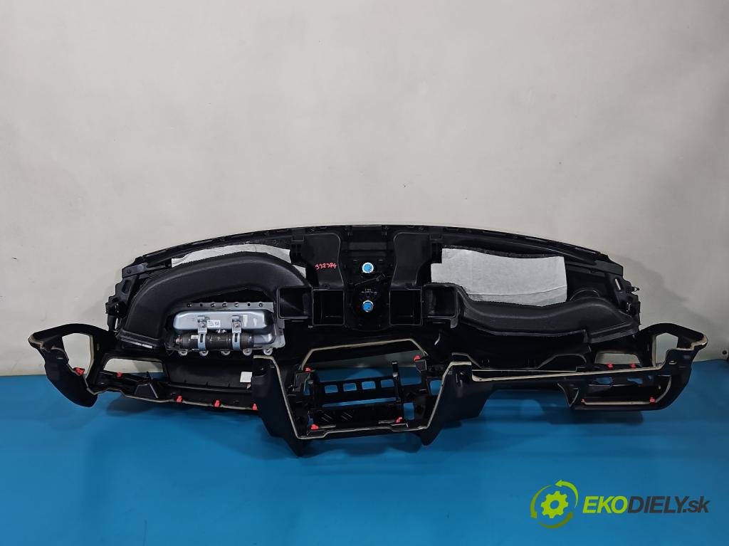 Bmw 5 F10 2010-2017 2.0d 218 HP automatic 160 kW 1995 cm3 5- kokpit,pristrojová doska rozdeľovacia
