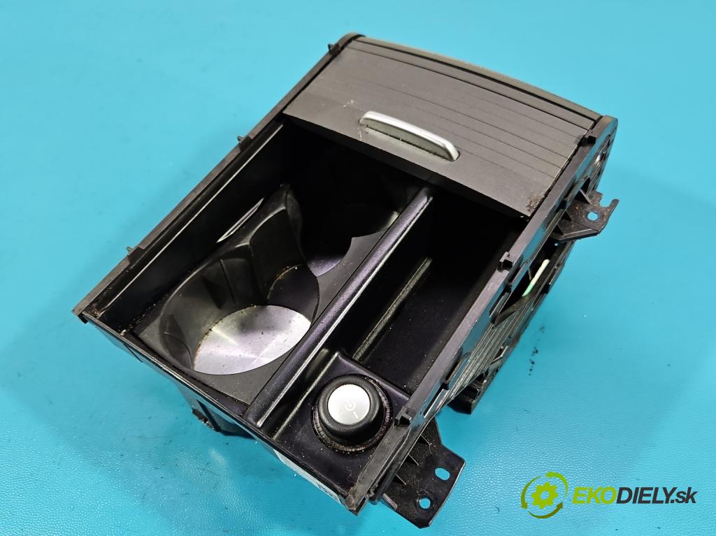 Land rover Range Rover Evoque I 2011-2018 2.0 241KM automatic 177 kW 1999 cm3 5- Rukojeť: na nápoje: BJ32-600D00 (Držiak (úchyt) na nápoje)