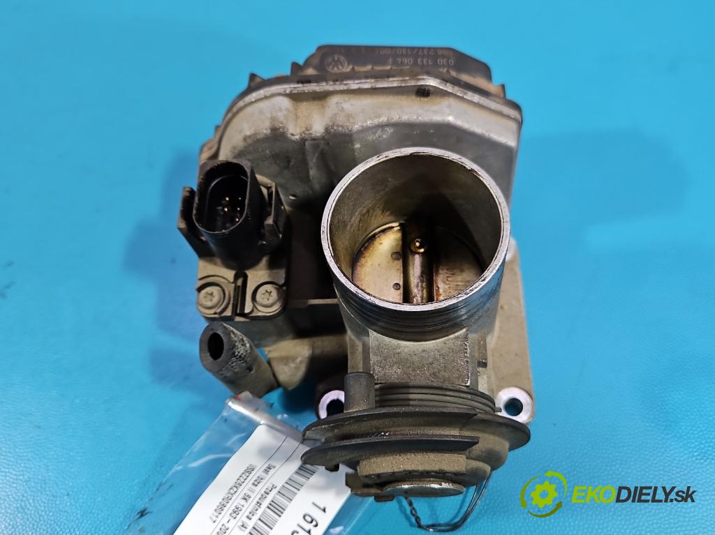 Seat Ibiza II 6K 1993-2002 1.4 8V 60 hp manual 44 kW 1390 cm3 5- škrticí klapka 030133064F (Škrticí klapka)