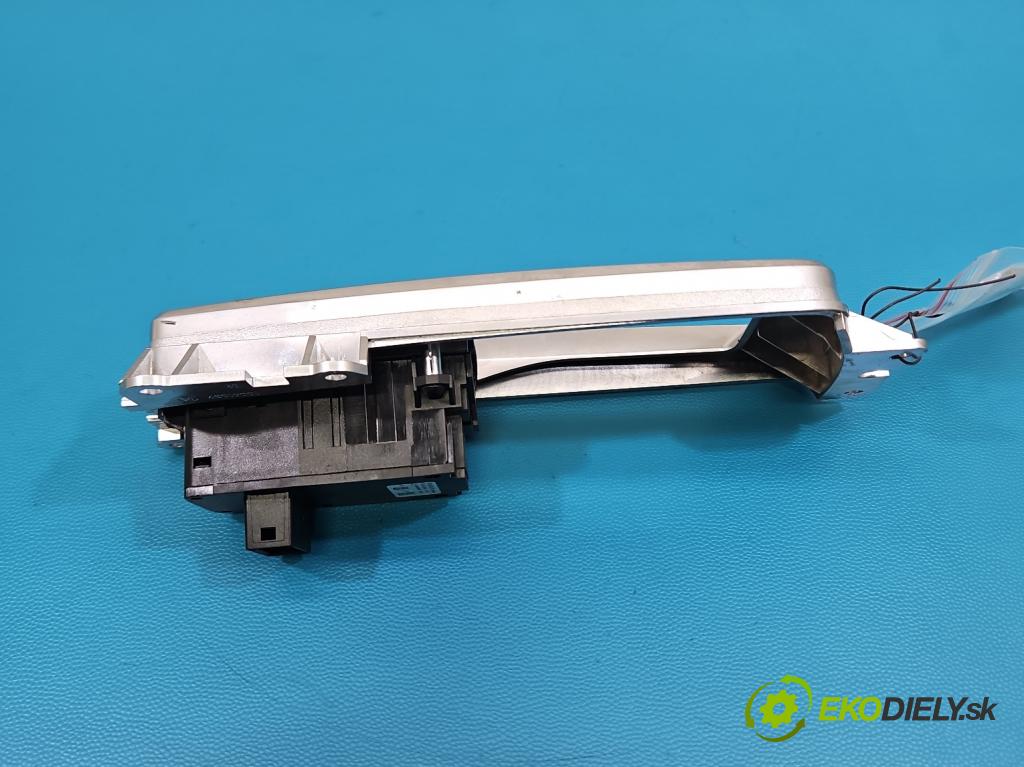 Bmw 5 F10 2010-2017 2.0d 218 hp automatic 160 kW 1995 cm3 5- Přepínač brzda: ručního 9217594 (Páčky pod volantem)