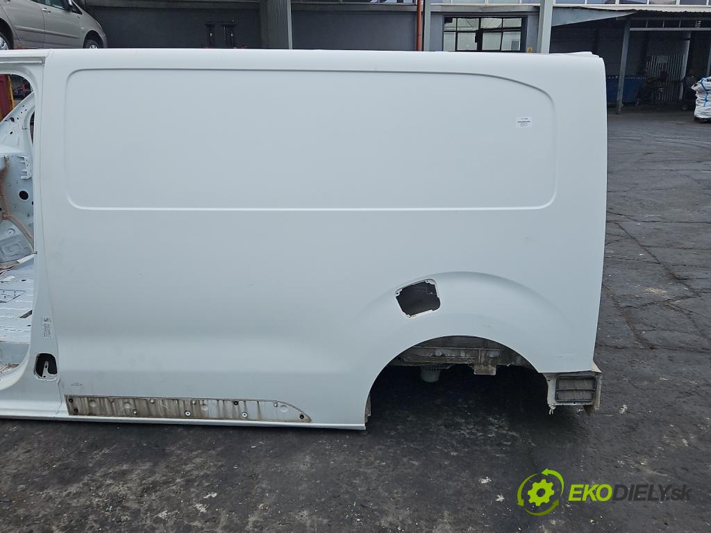 Peugeot Expert III 2016- 1.6 hdi 116 hp manual 85 kW 1560 cm3 5- blatnik zadní levý 