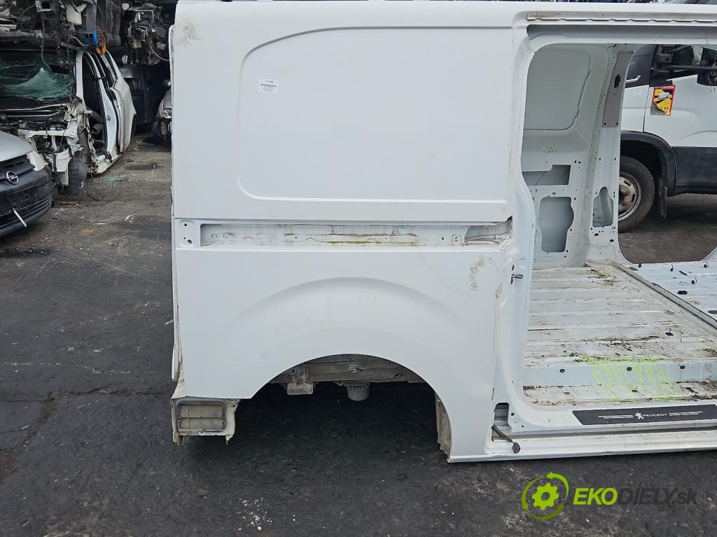 Peugeot Expert III 2016- 1.6 hdi 116 hp manual 85 kW 1560 cm3 5- blatnik zadní pravý 