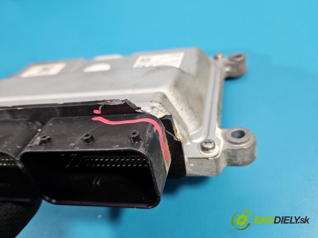 Volvo S60 II 2010-2018 2.5 T5 250 HP automatic 184 kW 2497 cm3 4- riadiaca jednotka motora 31312651