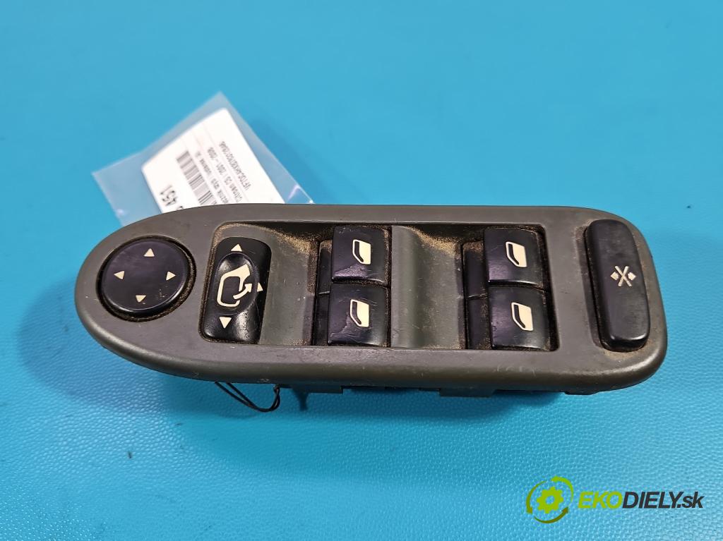 Citroen C5 I 2001-2008 2.2 hdi 128 hp manual 94 kW 2179 cm3 5- Přepínač oken zpětných zrcátek 96332289ZJ