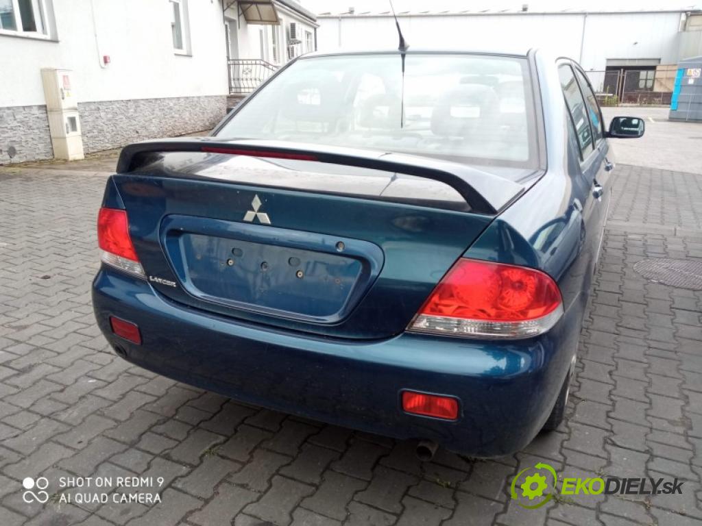 Mitsubishi Lancer VII 2001-2013 1.6 16V 98 hp manual 72 kW 1584 cm3 4- nárazník zadní  (Klika dveří ostatní)