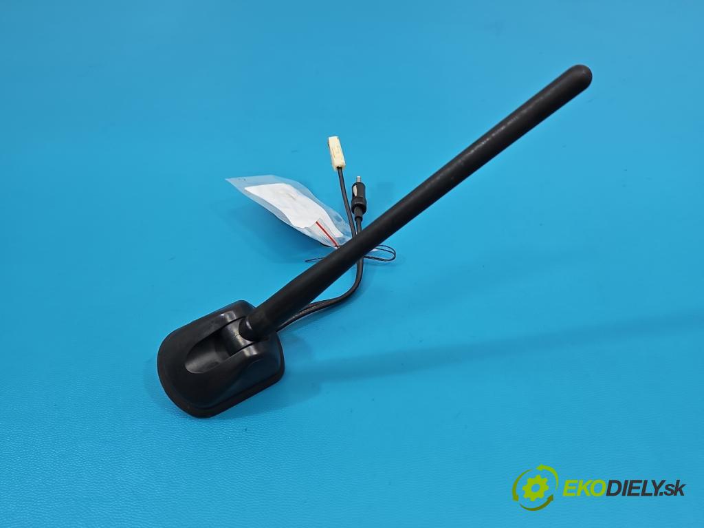 Citroen C-Crosser 2007-2012 2.2 hdi 156 hp automatic 115 kW 2179 cm3 5- Antena 