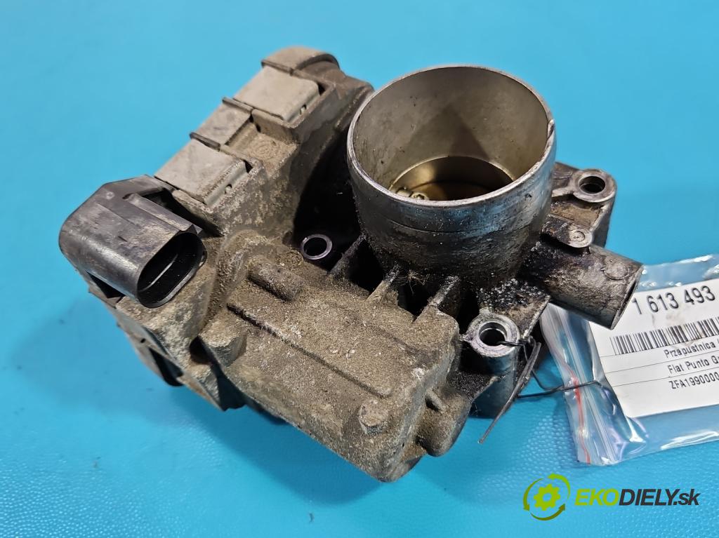 Fiat Punto Grande 1.2 8V 69KM manual 51 kW 1242 cm3 3- škrticí klapka 55192786 (Škrticí klapka)