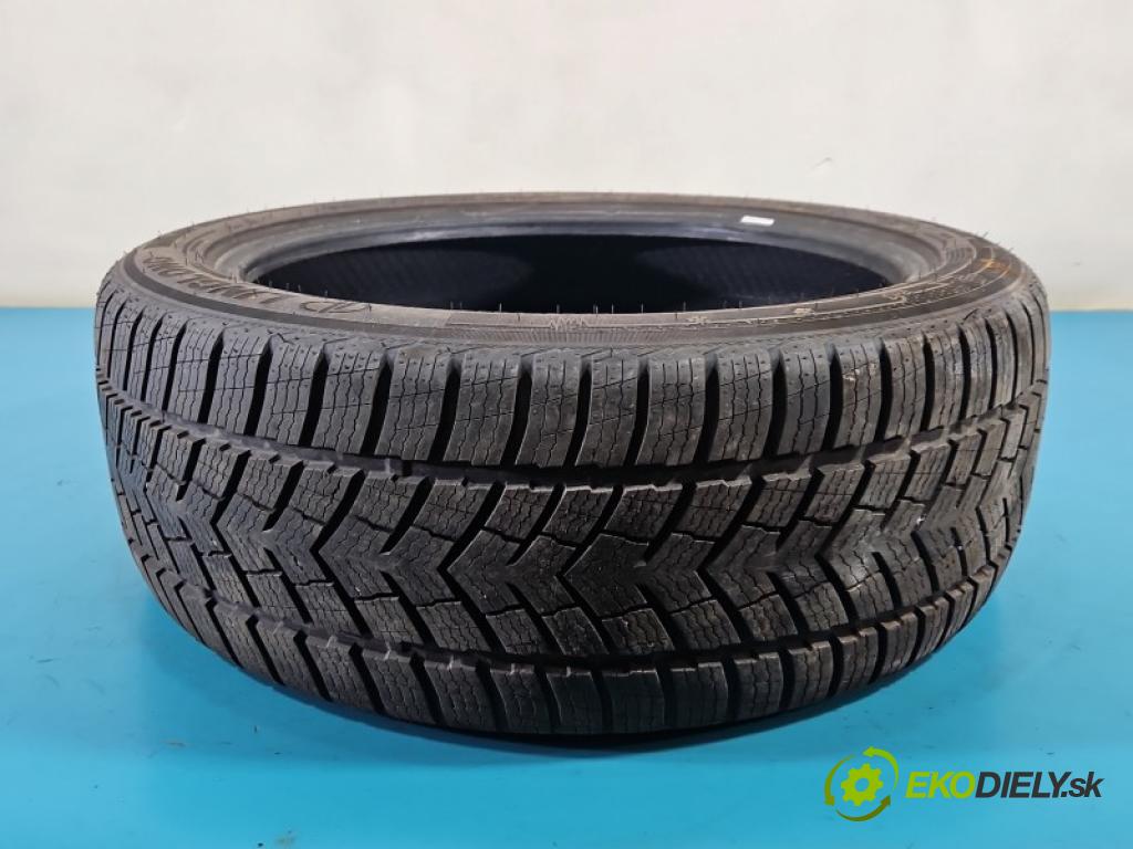 Land rover Range Rover Evoque I 2011-2018 2.0 241KM automatic 177 kW 1999 cm3 5- pneumatiky: zimní 4 ks komplet