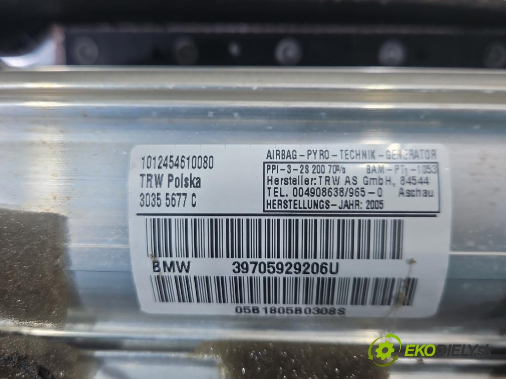 Bmw 3 E90 2005-2013 2.0b 150 HP manual 110 kW 1999 cm3 4- kokpit,pristrojová doska rozdeľovacia