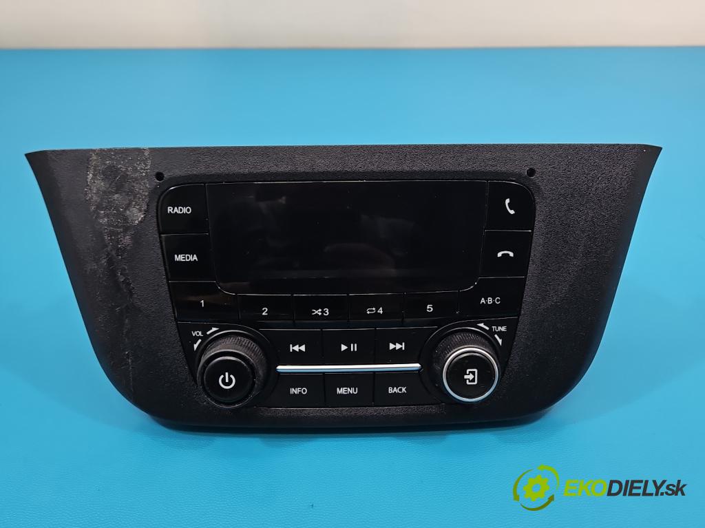 Iveco Daily V 2014- 3.0 hpi 175 HP automatic 129 kW 2998 cm3 2- Radio originál 28780942
