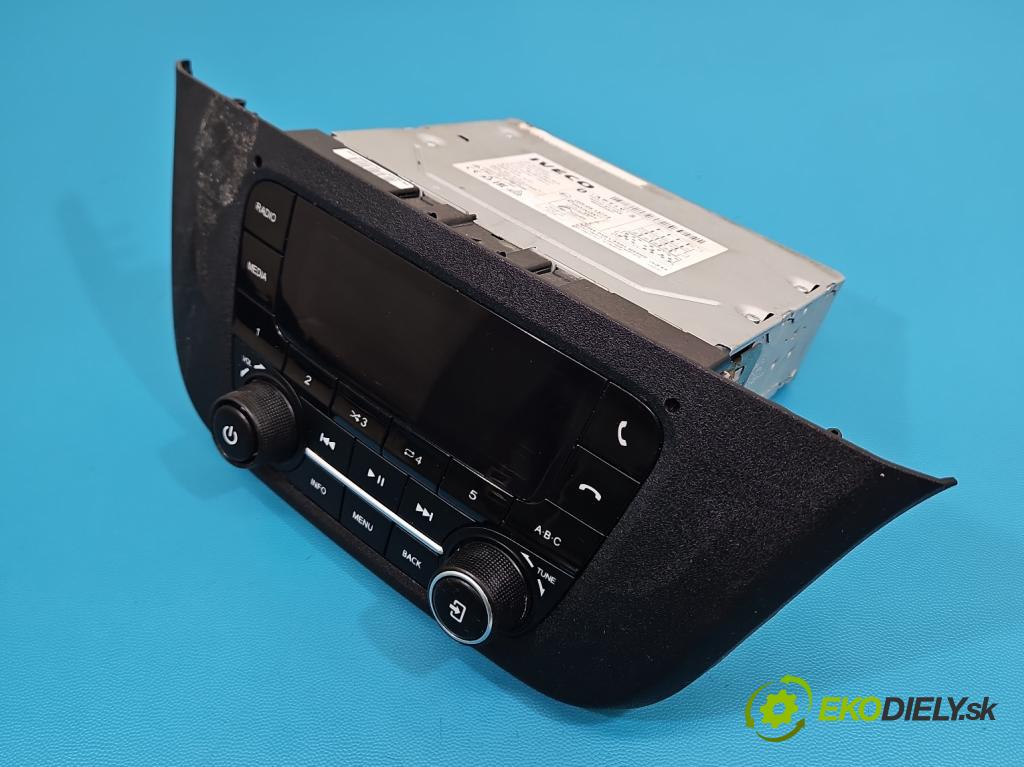 Iveco Daily V 2014- 3.0 hpi 175 HP automatic 129 kW 2998 cm3 2- Radio originál 28780942