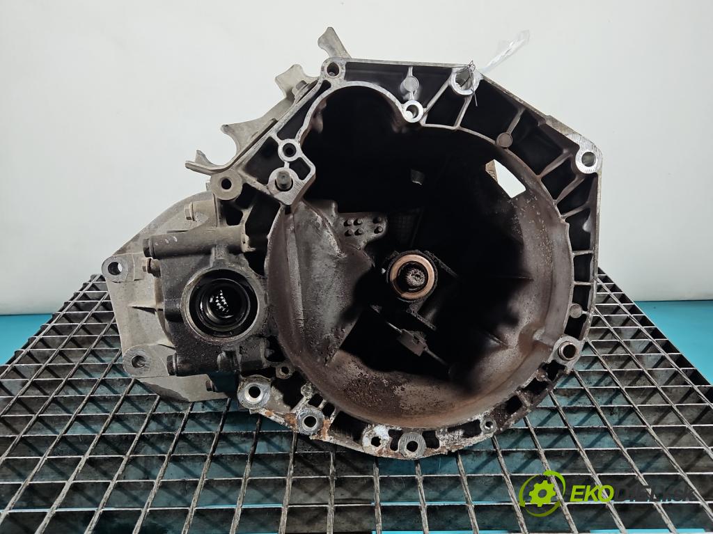 Fiat Punto Grande 1.2 8V 69KM manual 51 kW 1242 cm3 3- převodovka stupňová manual