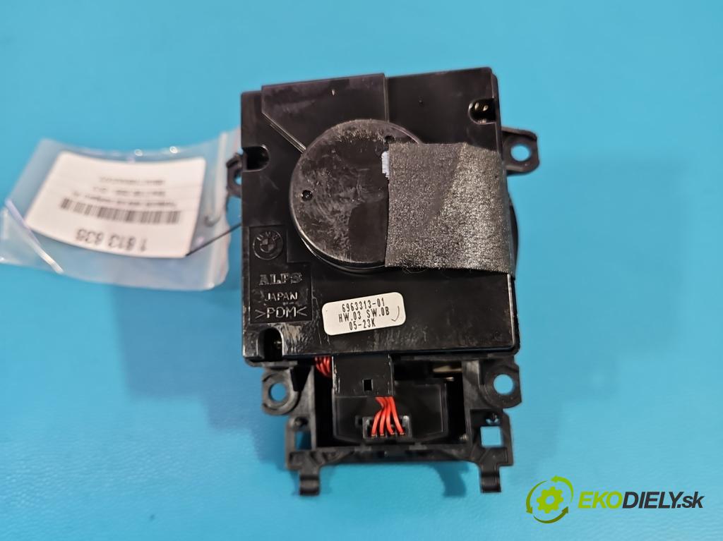 Bmw 3 E90 2005-2013 2.0b 150 HP manual 110 kW 1999 cm3 4- prepínač rádio: navigácie 6963313